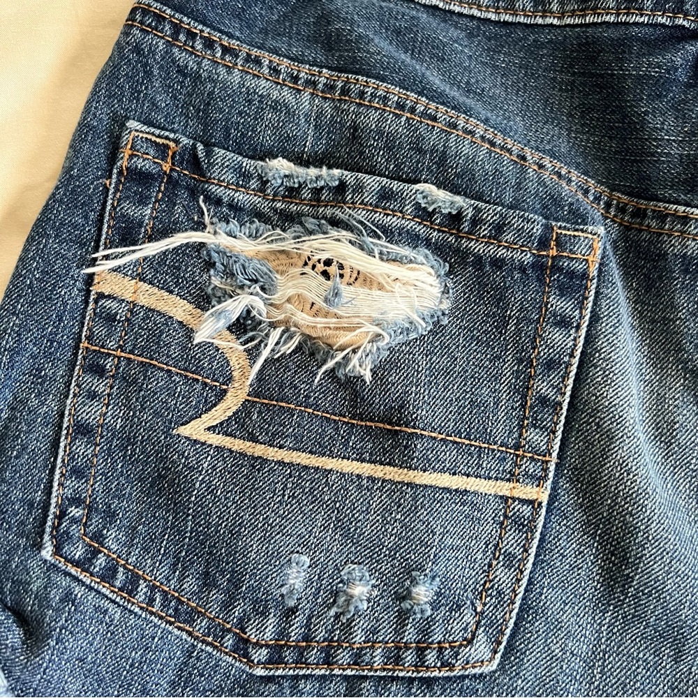 American Eagle Outfitters Blue Distressed Shorts with Lace - Picture 8 of 9
